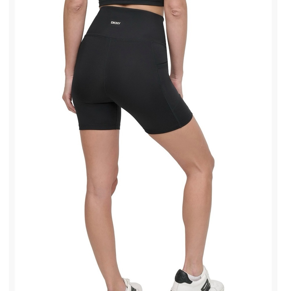 NWT DKNY Super High Waist Biker Shorts Black 6” Inseam Women’s Size XS